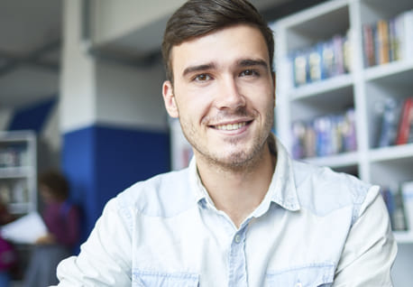 Médico especialista en genitales masculinos